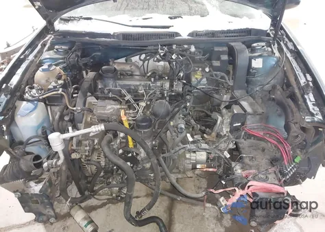 2001 Volkswagen Jetta из США, поврежденный, VIN 2VWSP69M51M178060